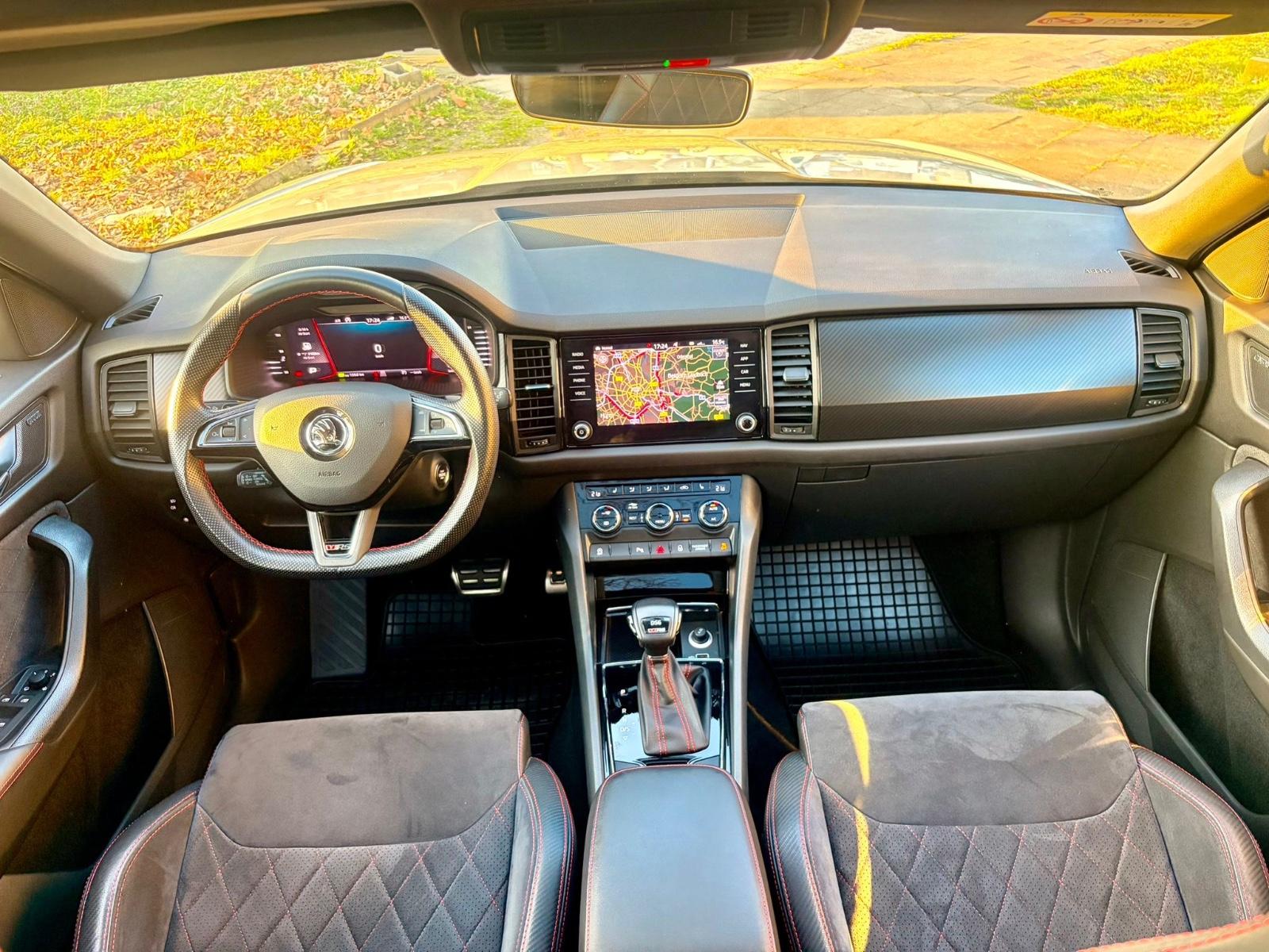 Skoda Kodiaq RS 4x4 7.Sitze / Automatik / Navi /Pano