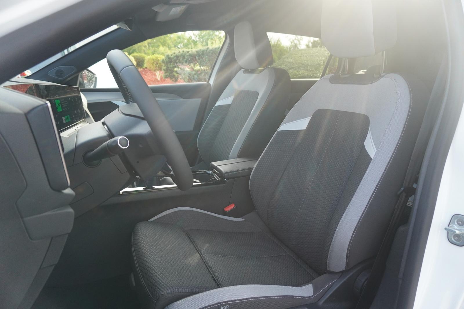 Opel Astra L Sports Tourer 1.2 Edition LED ACC PDC, миниатюра 18