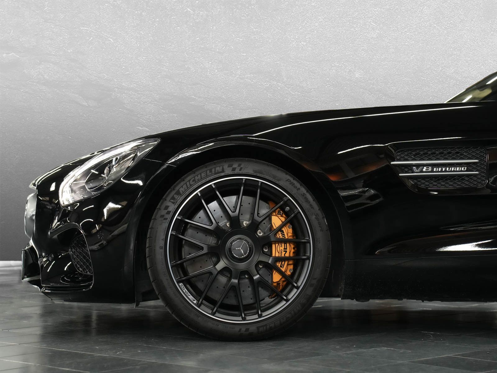 Fahrzeugabbildung Mercedes-Benz AMG GT S - Keramik | AMG Dynamic-Plus | Kamera
