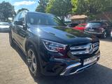 Mercedes-Benz GLC 200 4Matic NAVI/AHK/AMBIENTE/TOTWINKEL/M-BUX - Mercedes-Benz GLC 200 in Dortmund