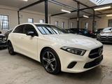 Mercedes-Benz A 200 *NIGHT*WIDE*AMBIENTE*PDC*SPORTSITZE - Mercedes-Benz A 200 in Duisburg