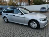 BMW 3er 320d Touring+PDC+AHK - BMW 320 in Braunschweig
