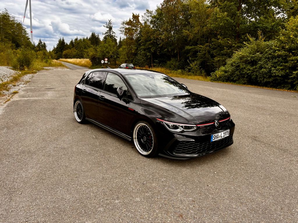 Image of Volkswagen Golf