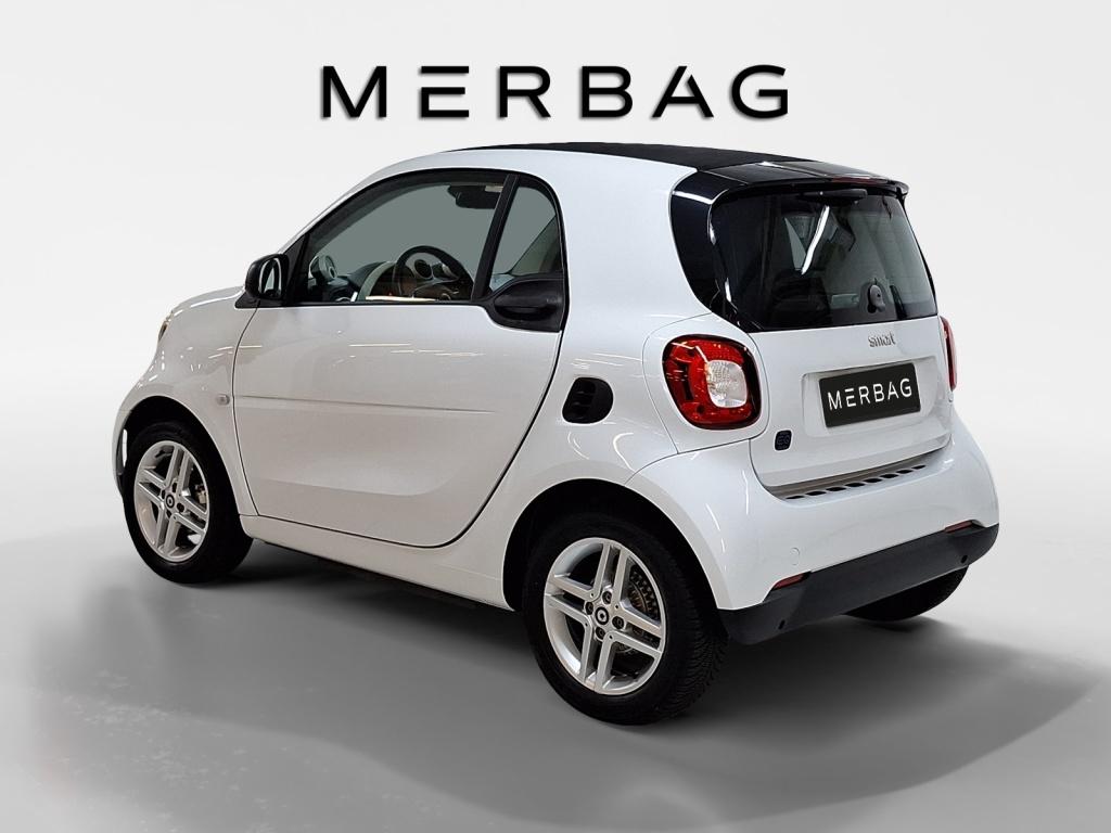 Smart smart EQ fortwo AUT KlimaA LM Navi SHZ