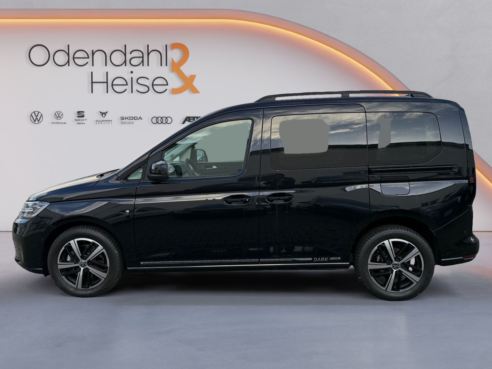 Volkswagen Caddy Life 'Dark Label' 5-Sitzer Motor: 2,0 l TD imagem 2