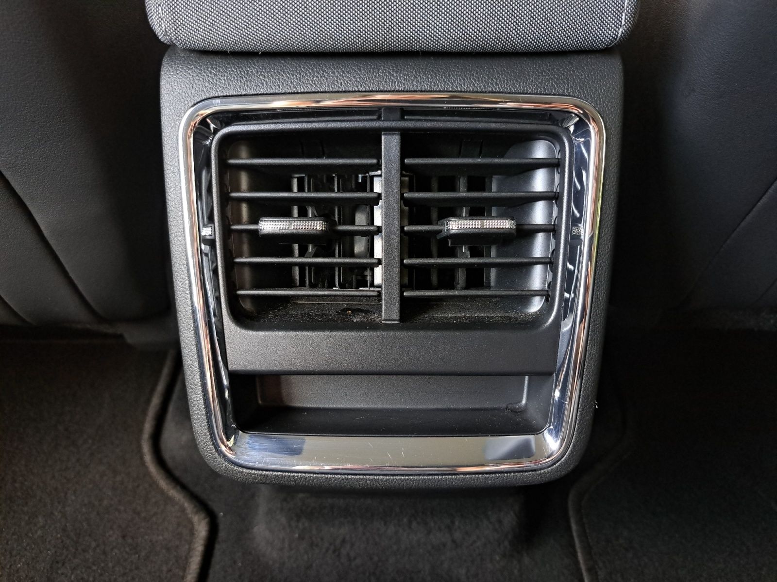 Skoda Enyaq - Bild 15