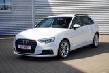 Audi A3 1.5 TSI Sportback sport Virtual Cockpit Navi - Audi A3: Weiß