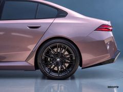 BMW M5 – 10 / 35