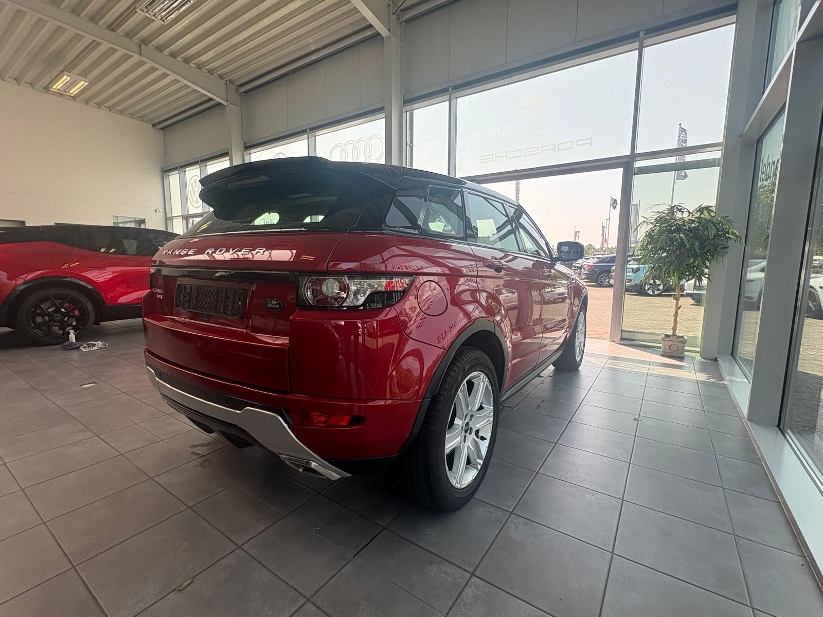 Fahrzeugabbildung Land Rover Range Rover Evoque Prestige. leder.Original 30TK