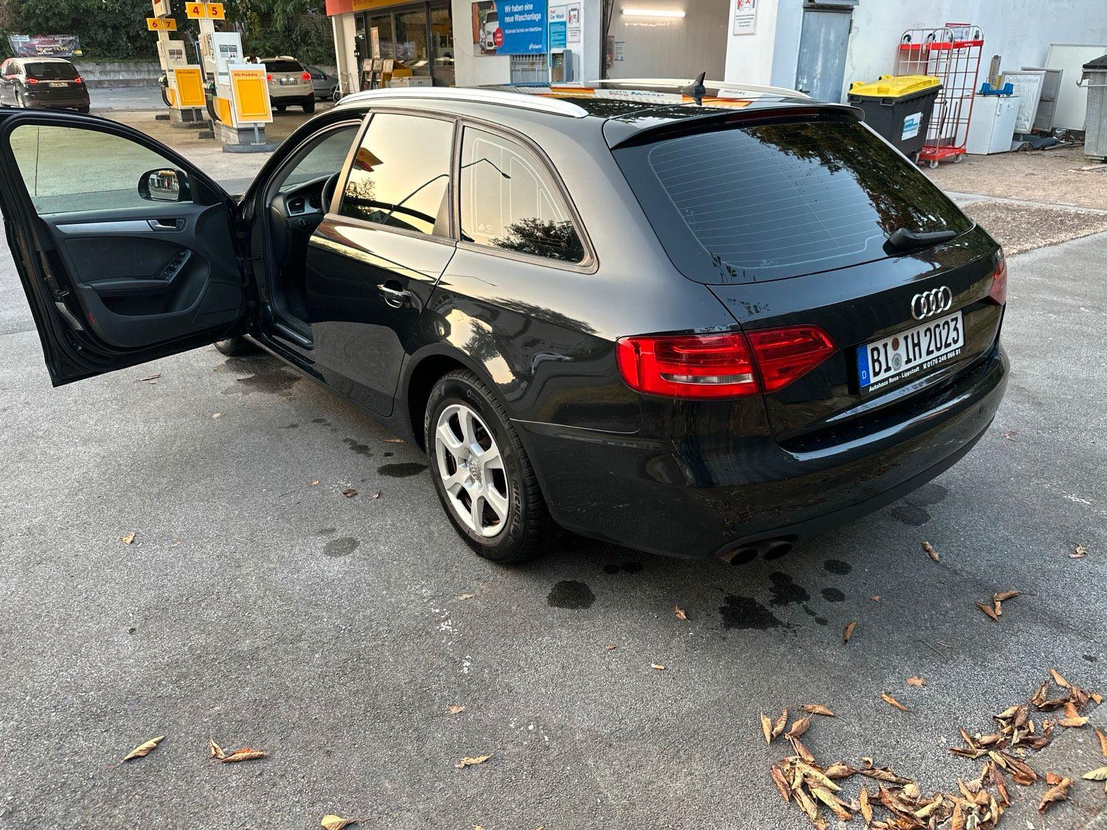 Audi A4 2009 — photo 5