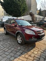 Chevrolet Captiva 2.4 LT 4WD 7sitzer Export! Volleder+Kima - Chevrolet Captiva in Berlin