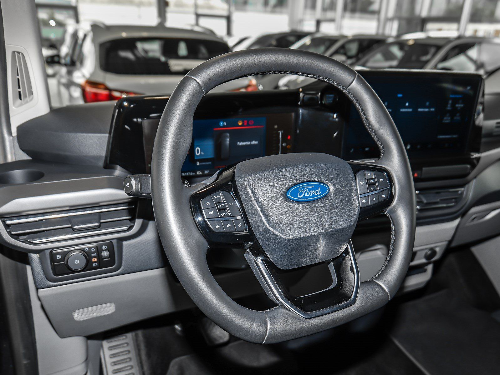 Ford Tourneo Custom 340 PHEV L1H1 VA Titanium Anhängk foto 21