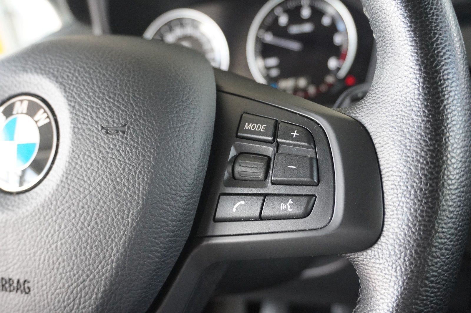 Fahrzeugabbildung BMW 216d Active Tourer NAVI/PDC/ALU/EU6dTemp