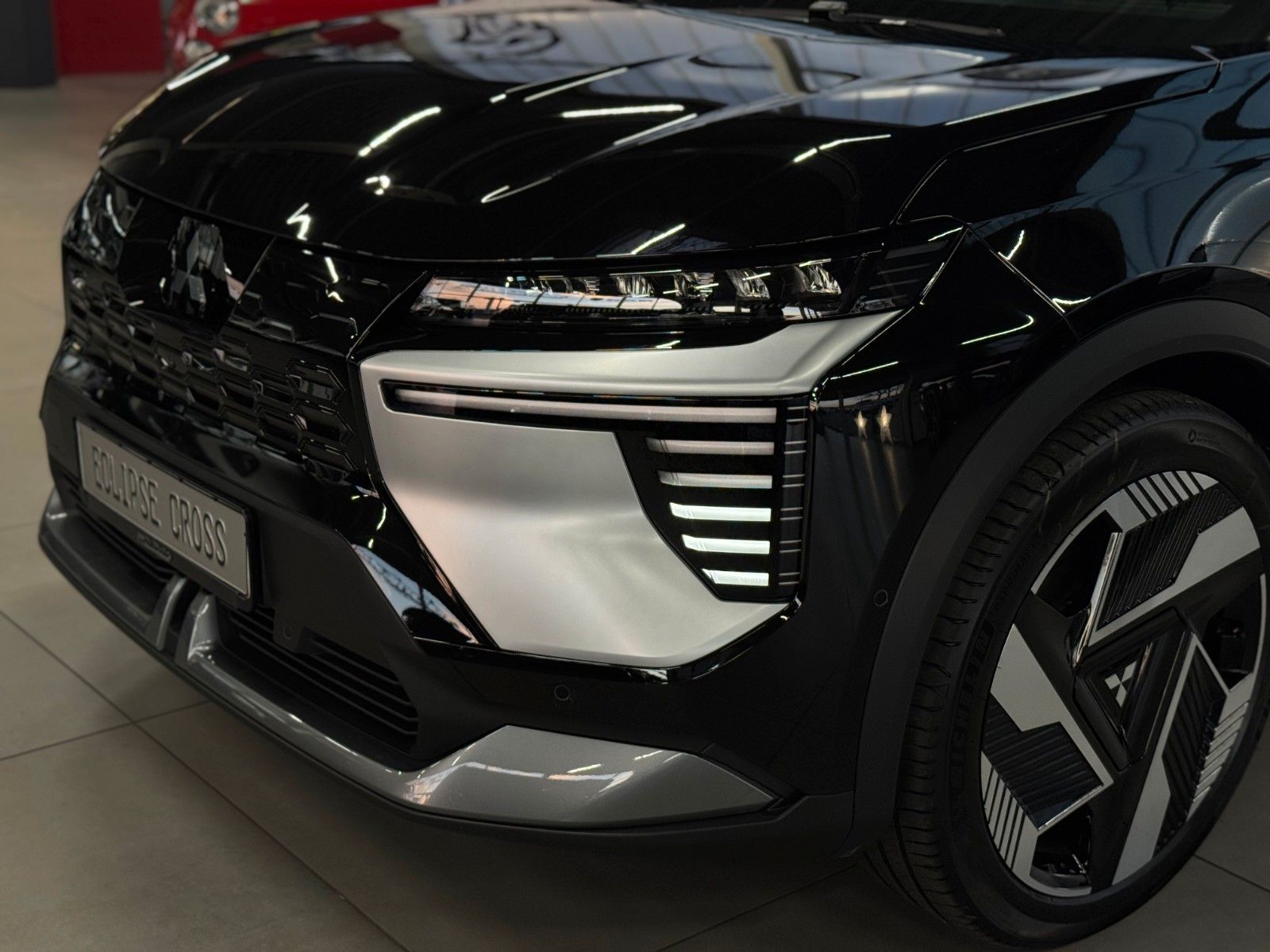 Fahrzeugabbildung Mitsubishi Eclipse Cross EV Diamant TOP Luxury-Paket + 22KW