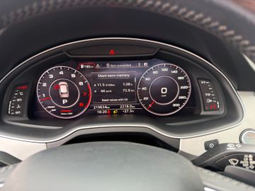 Audi Q7 - 8