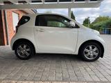 Toyota IQ+  mit viel Extras - Toyota IQ Gebrauchtwagen in Hamburg
