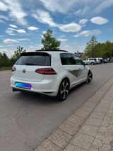 Volkswagen Golf 2.0 TSI Performance - Cars in Saarbrücken