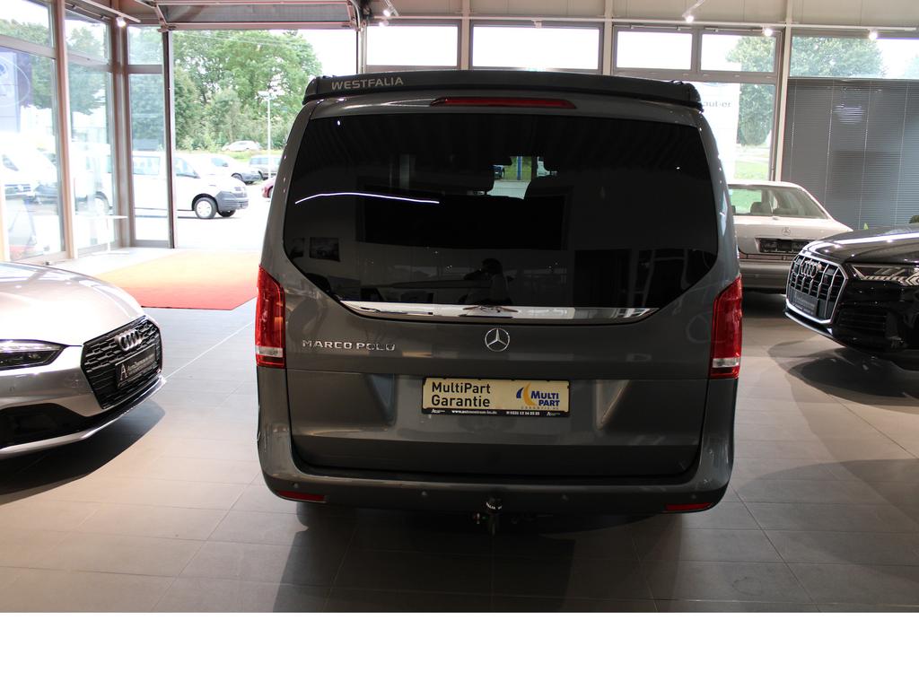 Mercedes-Benz V 220
