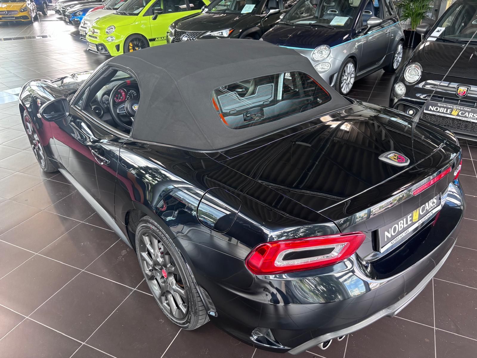 Fahrzeugabbildung Abarth 124 Spider  Navi KLIMA LEDER ALU Sitzheizung