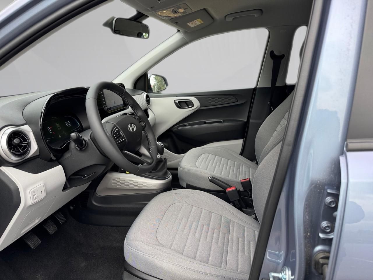Fahrzeugabbildung Hyundai i10 Prime SHZ*LHZ*NAVI*CARPLAY