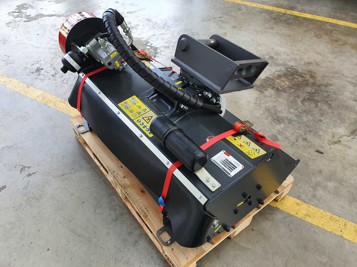 Fahrzeugabbildung Andere Seppi M. H3 085 / Schlegelmulcher 2-5to lagernd!