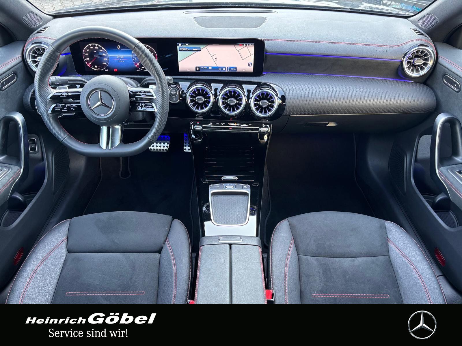 Fahrzeugabbildung Mercedes-Benz CLA 180 AMG-ADV.+ KAMERA WP VZA KLG AMBIENTEBEL
