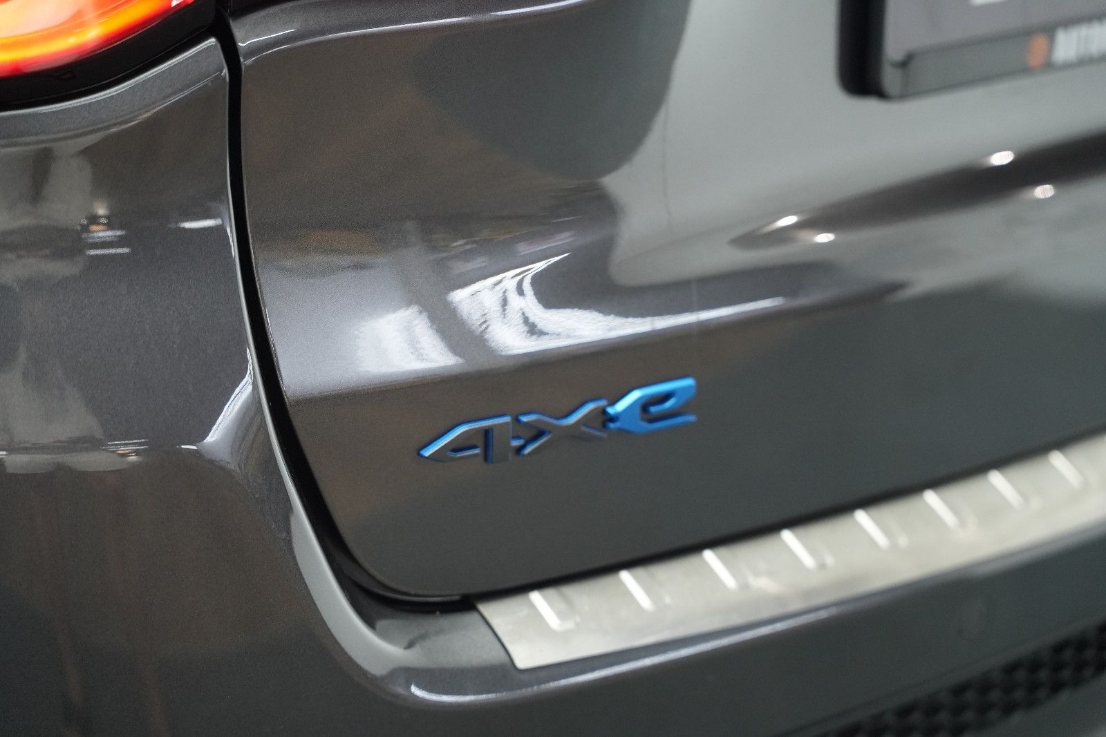 Fahrzeugabbildung Jeep Compass S Plug-In Hybrid 4WD *AlpineSound*Kamera