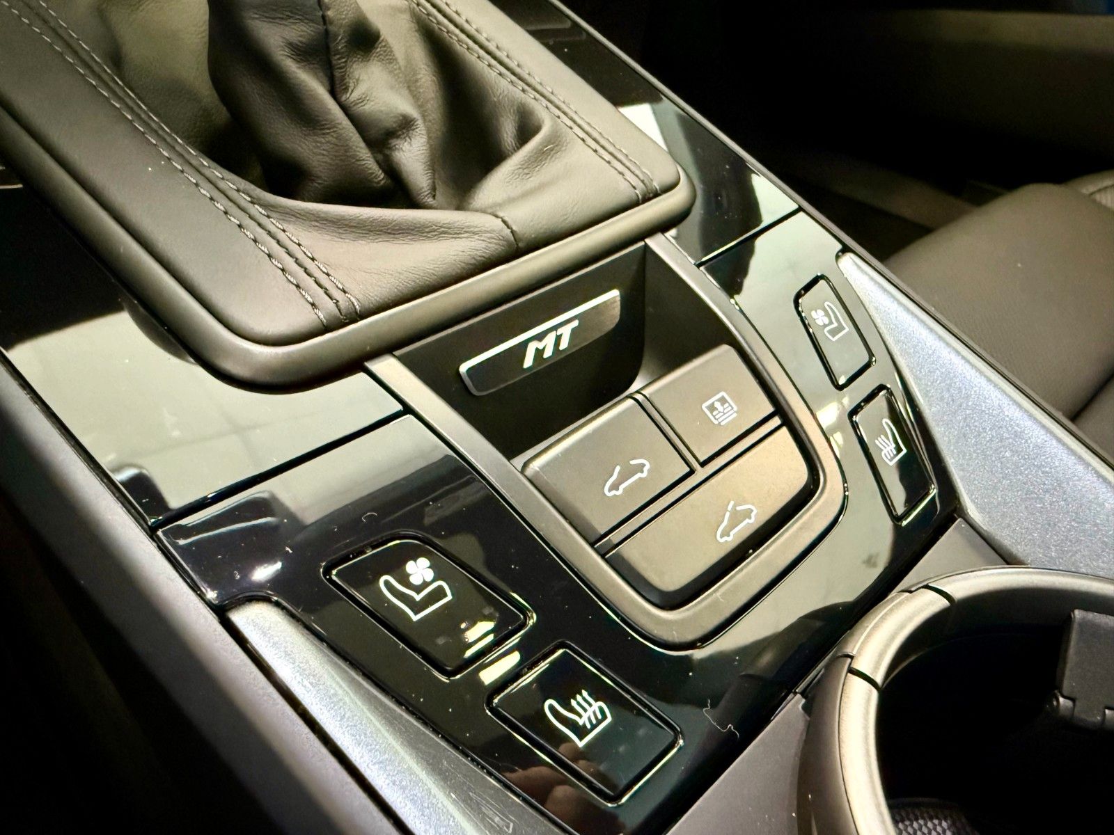 Fahrzeugabbildung Porsche 911 992 Carrera T SportDesign/Glasdach/Keyless