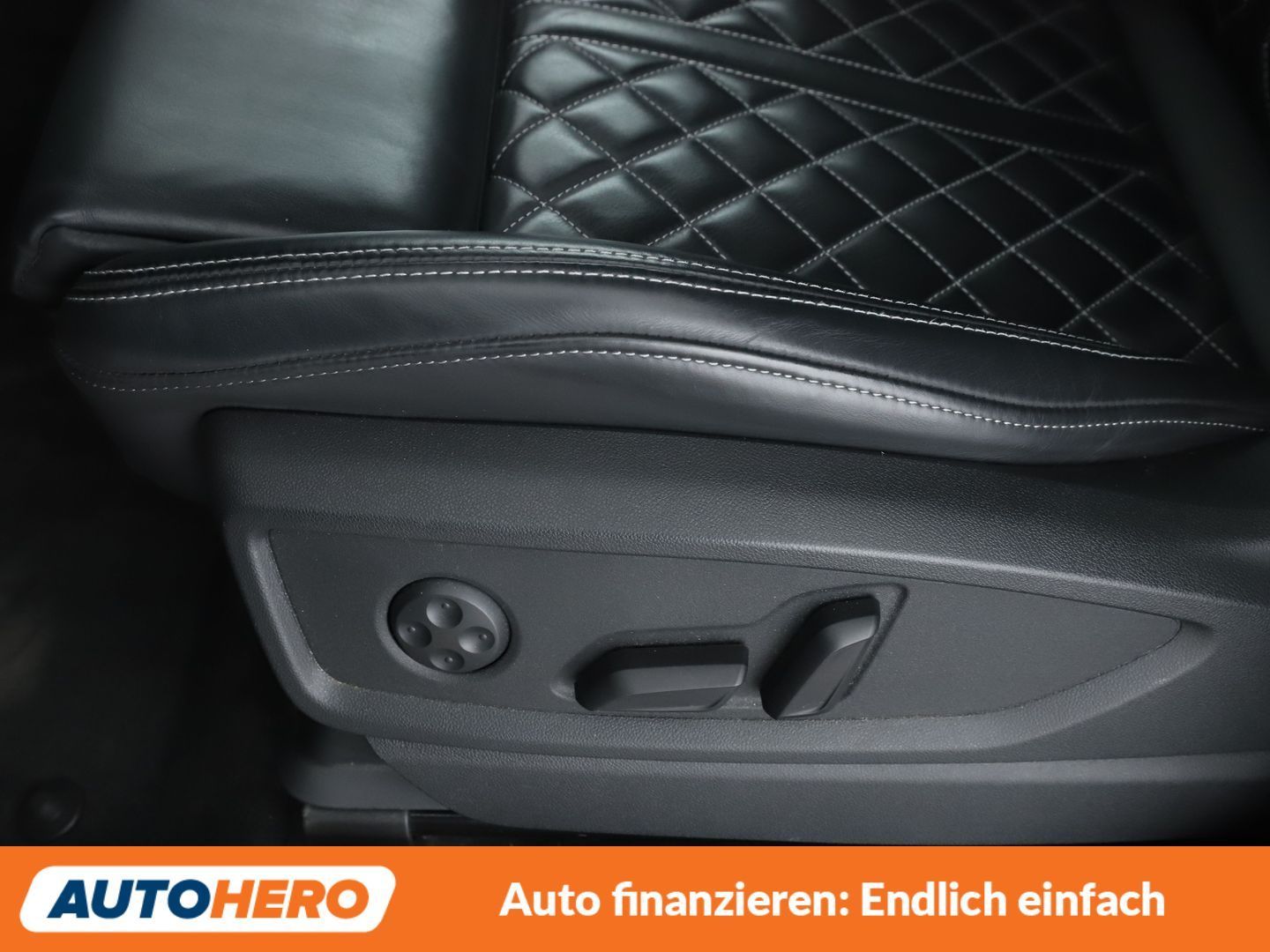Audi Q5 45 TFSI Mild-Hybrid quattro S line Aut. NAVI foto 25