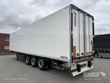 Schmitz Cargobull Tiefkühler Multitemp Doppelstock Trennwand - Arbeitsbühne