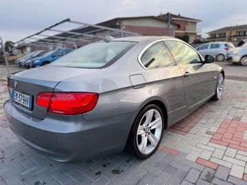 BMW 320 - 6