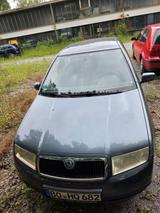 Skoda Fabia 1.2 12V Extra Sedan Extra - Skoda Fabia aus 2004: Sedan