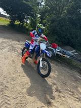 Yamaha Motocross - MOTOCROSS