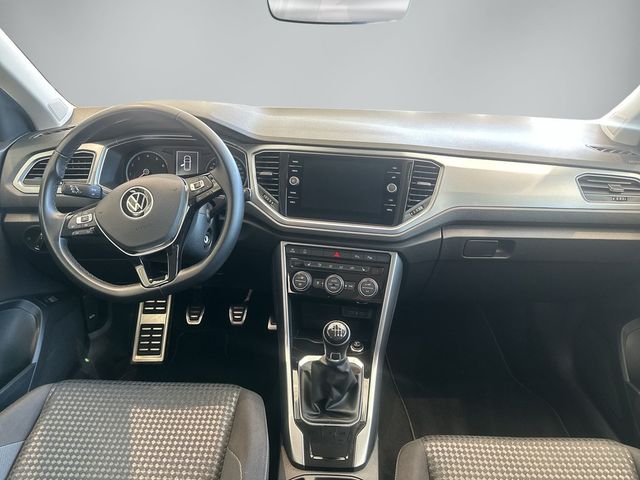 Volkswagen T-Roc 1.0TSI Active LED Navi StHz Kamera el.Heck