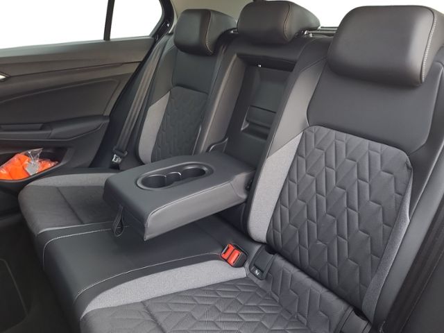 Volkswagen Golf - Bild 13