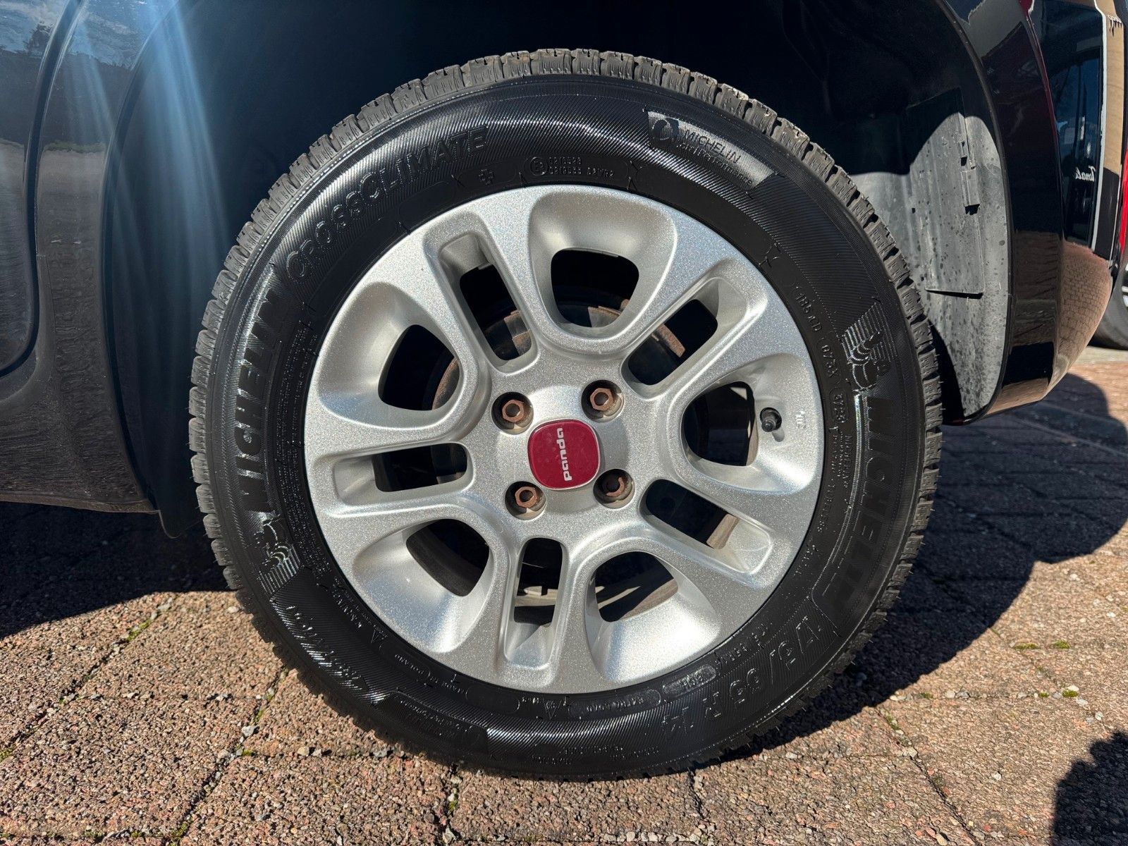 Fahrzeugabbildung Fiat PANDA 1.2 More 69PS USB RADIO KLIMA