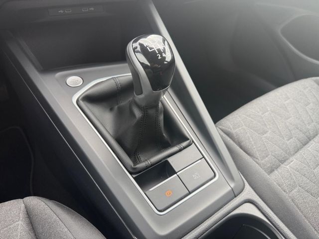 Golf Variant 8 VIII Life 1.5 TSI Navi ACC Apple