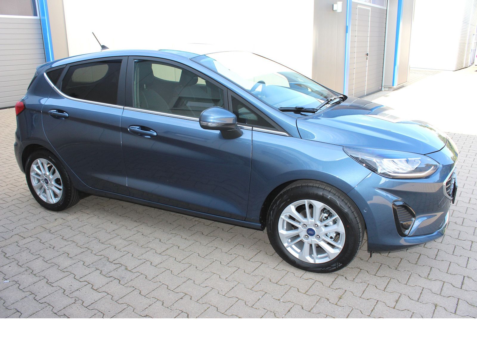 Fahrzeugabbildung Ford Fiesta Titanium