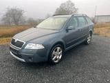 Skoda Octavia Scout 4x4 2.0 TDI EZ 10/2008... - Skoda Octavia: Scout 20 TDI