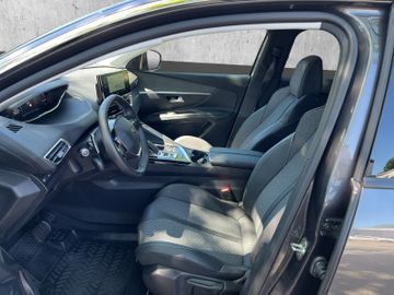 Peugeot 3008 Allure Pack HDI 130 Navi+SHZ+RFK+Allwetter