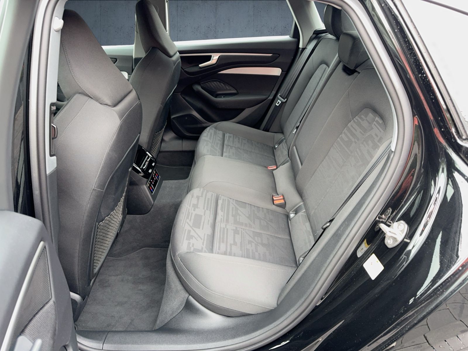 Audi A6 - Bild 13