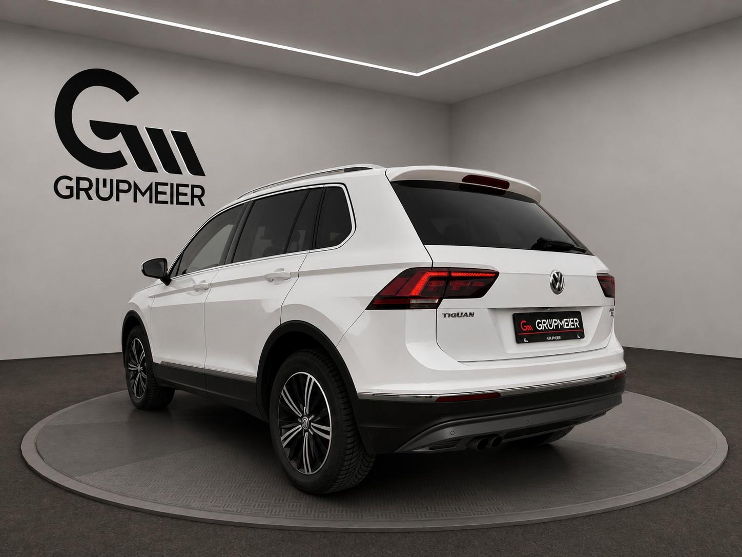 Volkswagen Tiguan Highline 4Motion | 1. Hand | DSG | AHK |