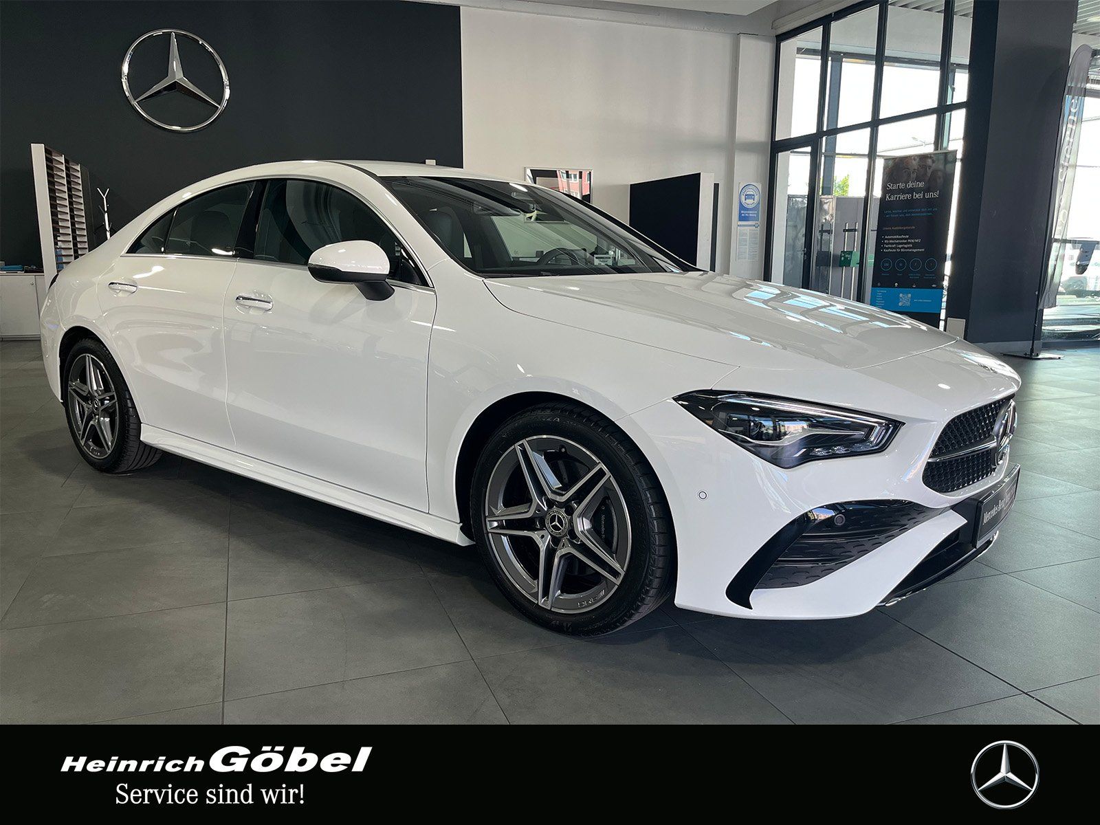Fahrzeugabbildung Mercedes-Benz CLA 200 AMG+LED+AMBIENTE+KAMERA+TOTWINKEL+WINTER