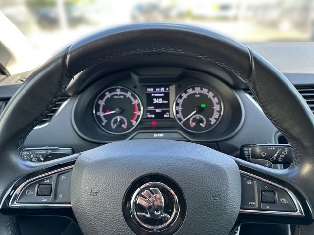 Octavia  2.0 TFSI Ambition +NAVI+KAM+CARPL+LED