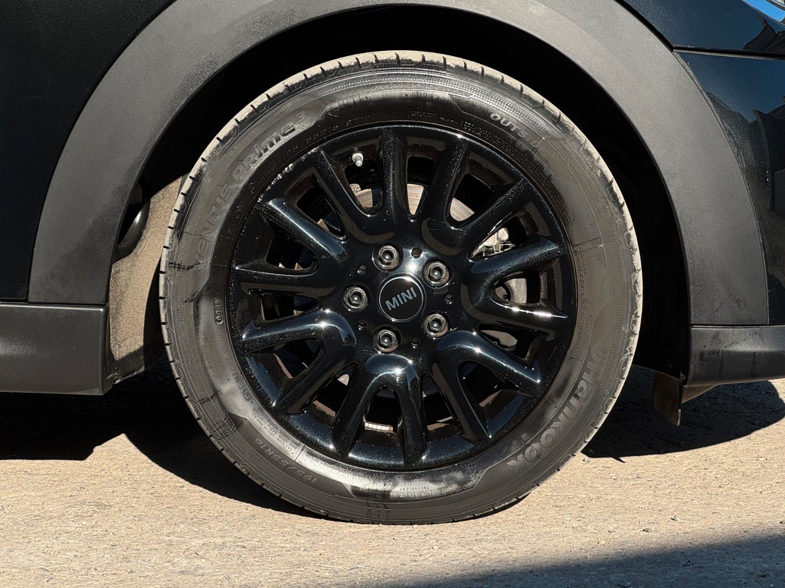 Fahrzeugabbildung MINI One Aut. Blackyard Tempomat Sitzheizung BLT LED