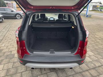 Ford Kuga 1.5 EcoBoost 2x4 Titanium Winterpaket