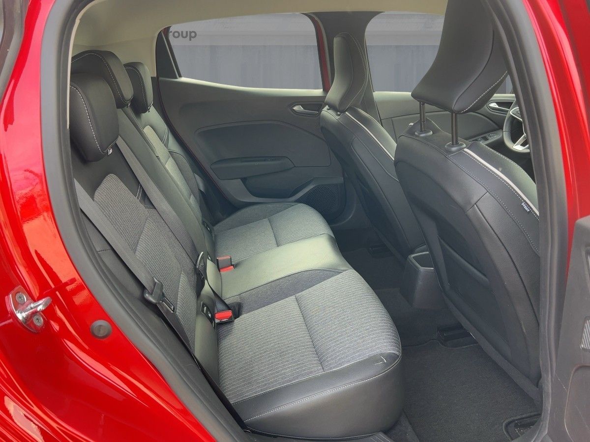 Renault Clio - Bild 9