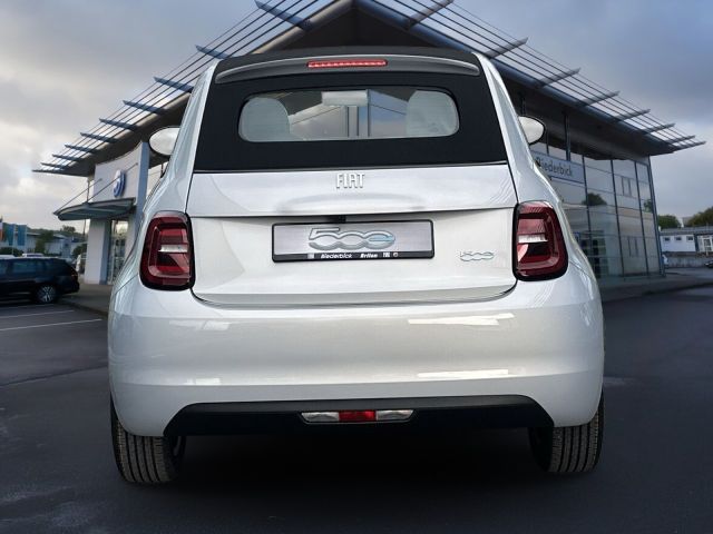 500e Cabrio 42kWh Style PAKET Klima Navi