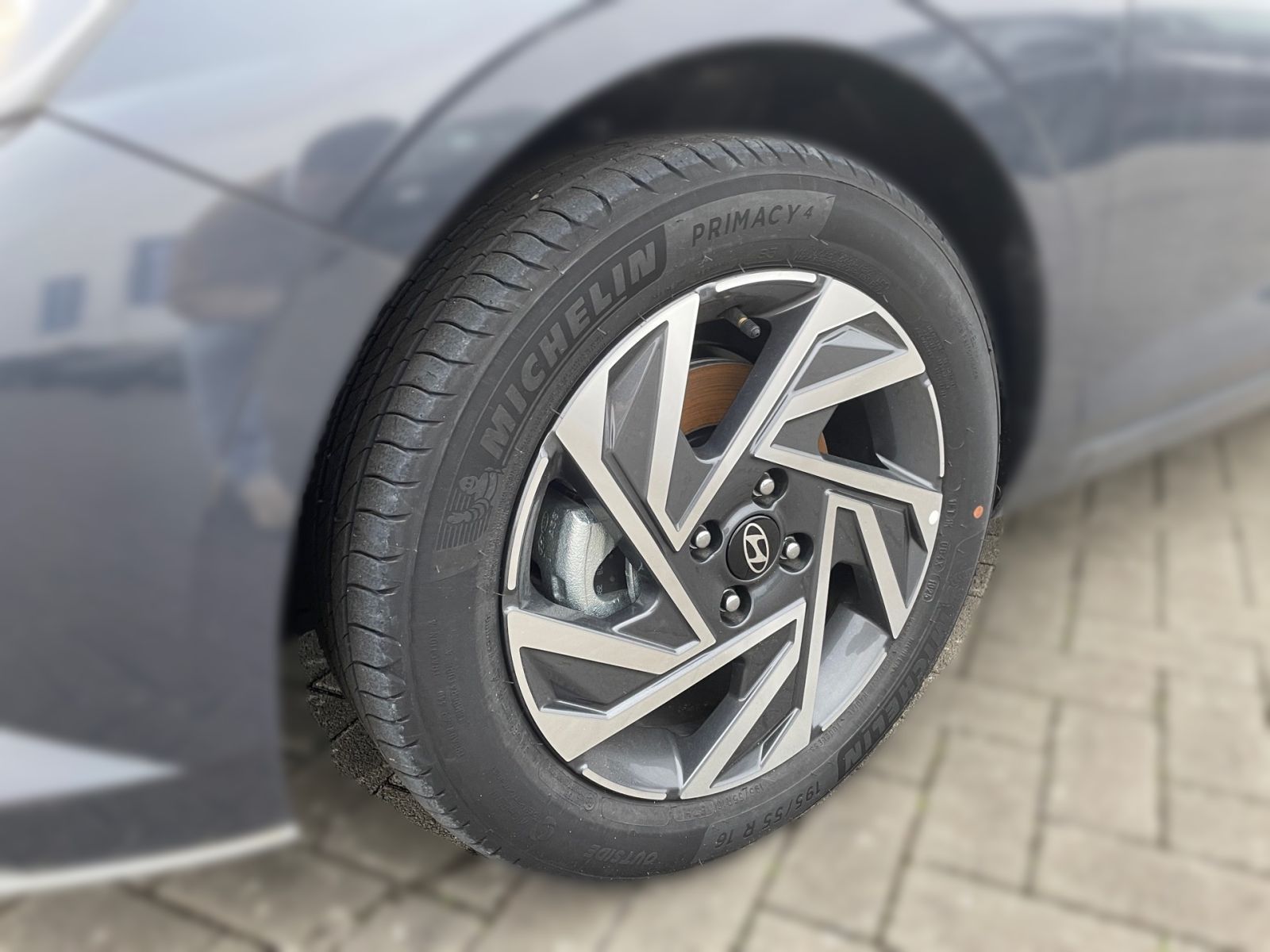 Fahrzeugabbildung Hyundai i20 1.0 T-GDI Trend Komfort Navi