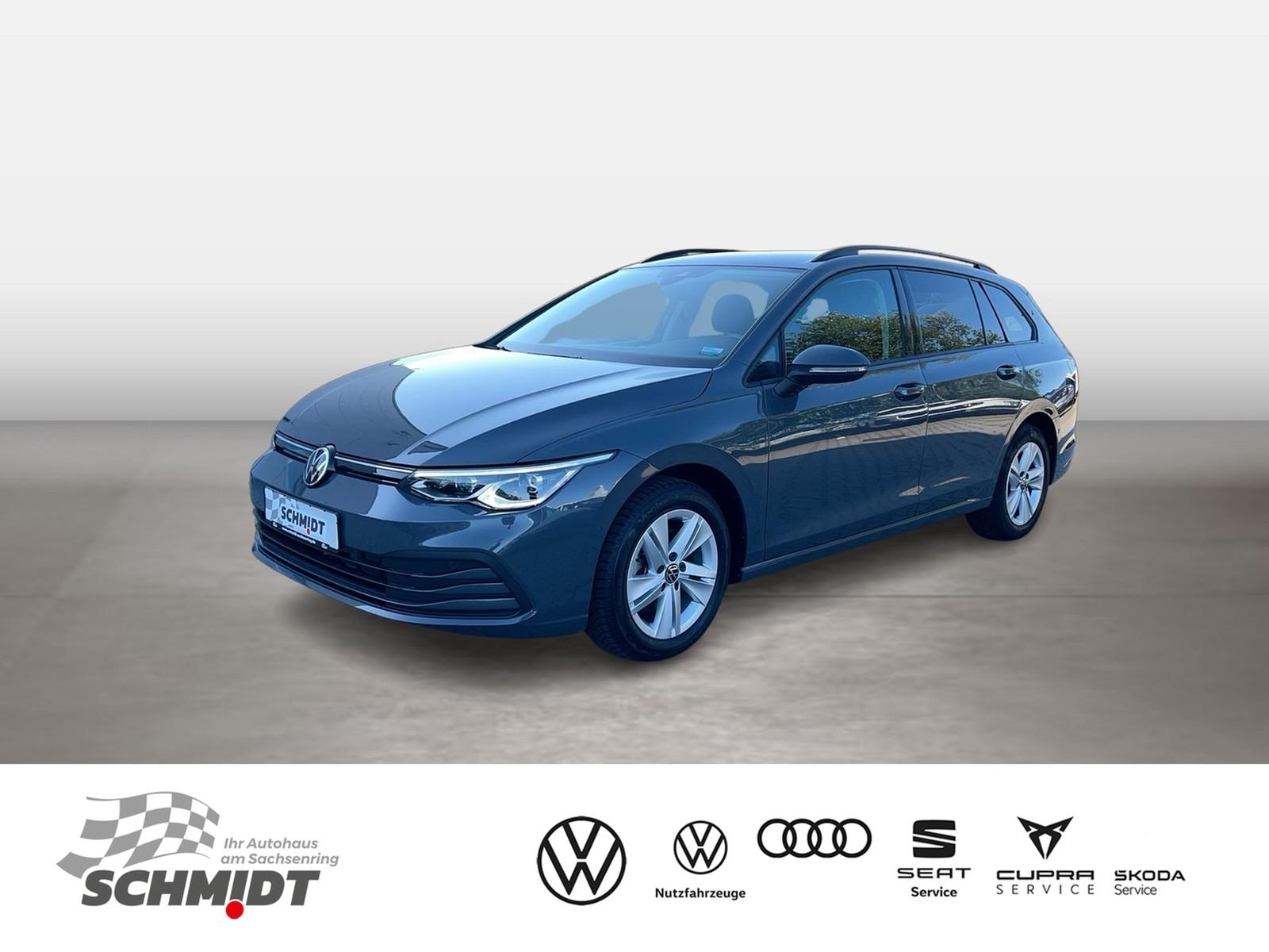 Volkswagen Golf VIII Variant 1.5 TSI Life MATRIX RFK NAVI